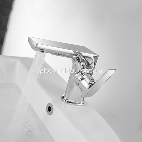 China Brass square plating bathroom basin faucet Manufactory